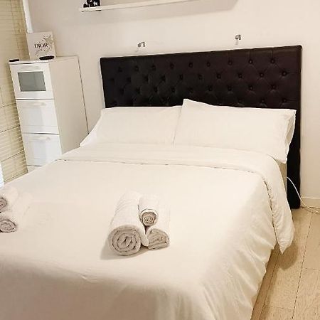 Accogliente Loft A 8 Min Dal Duomo Apartment Milan Exterior photo